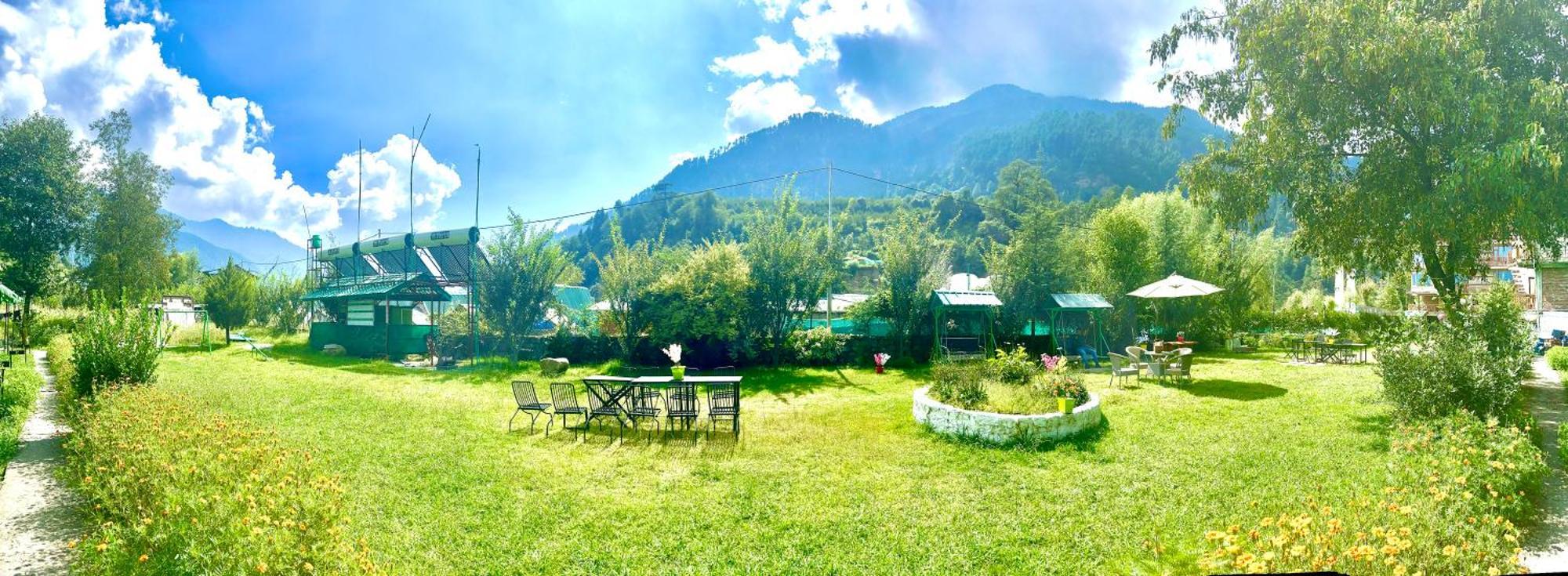 Himalayan Hill Queen Resort, Manali M98160-43400 Kültér fotó