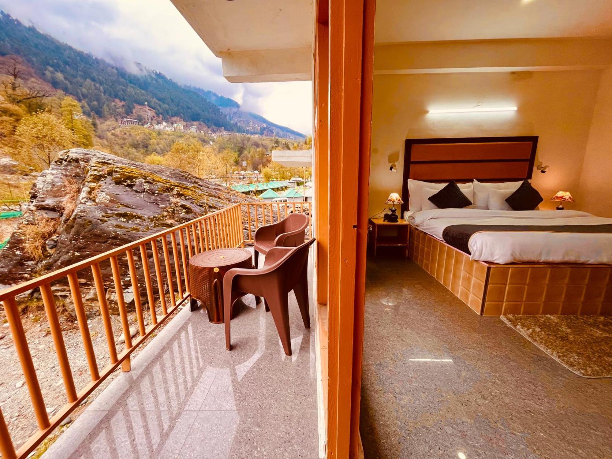 Himalayan Hill Queen Resort, Manali M98160-43400 Kültér fotó